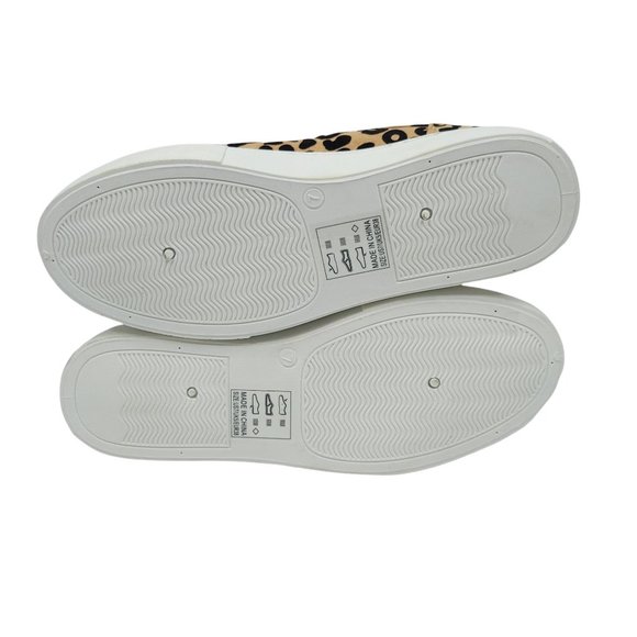 Qupid Animal Print High Top Sneaker Size 7 Lace Up Platform Ankle Bootie Leopard - Picture 7 of 8